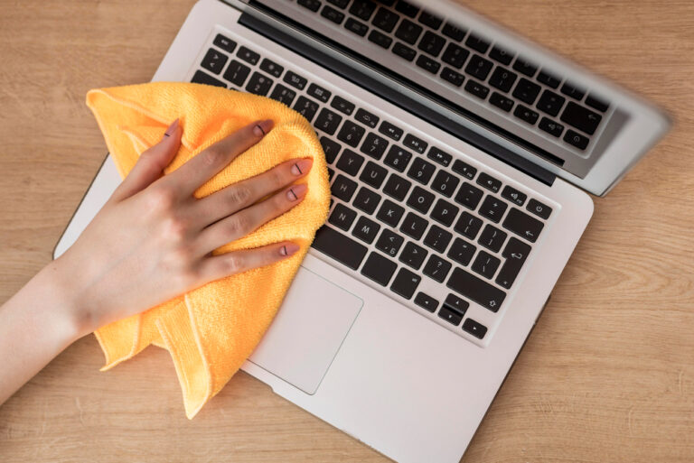 laptoptisztítás egyszerűen