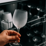 mosogatógép pohár fehér folt